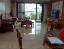 中央花园：电梯房 中层，5房2厅2卫，148㎡，豪华装修，南北通透，通风采光超好，仅售75.8万。有意者电话咨询：13622492288（曾妹）